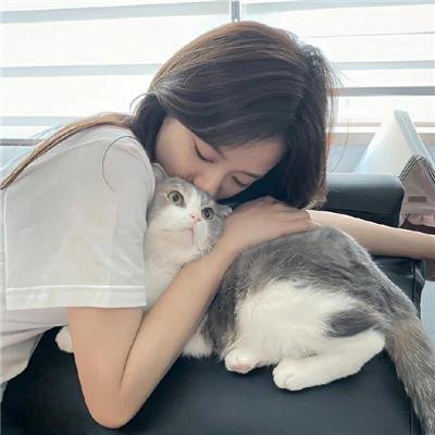 深锁春光一院愁